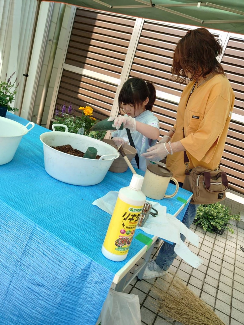 花の寄せ植え